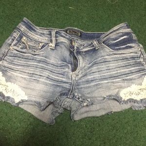 Shyanne denim shorts